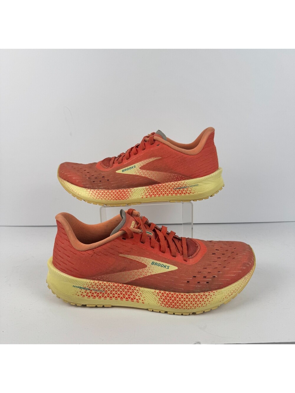 Brooks Hyperion Tempo Womens Size 8.5 B Coral Cream Running Shoes 1203281B786